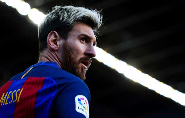 Известный футболист Лионель Месси с бородой