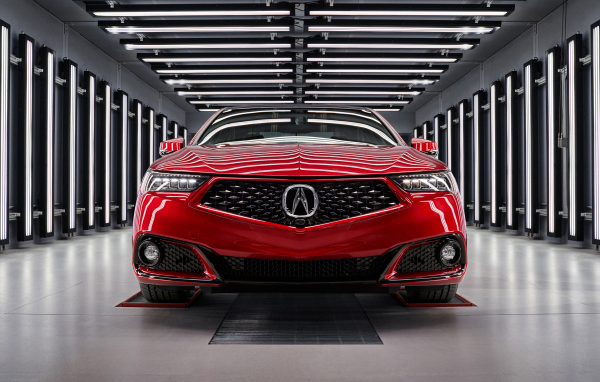 Красный автомобиль  Acura TLX PMC 2020 года