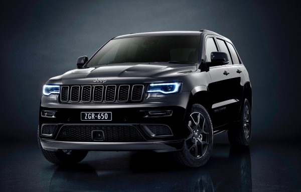 Внедорожник Jeep Grand Cherokee S Limited 2019 года 