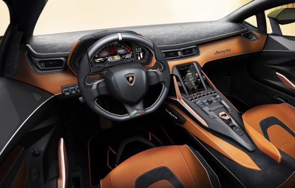 Стильный кожаный салон автомобиля Lamborghini Sian 2019 года