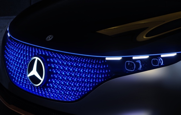 Неоновая подсветка автомобиля Mercedes-Benz Vision EQS 2019 года
