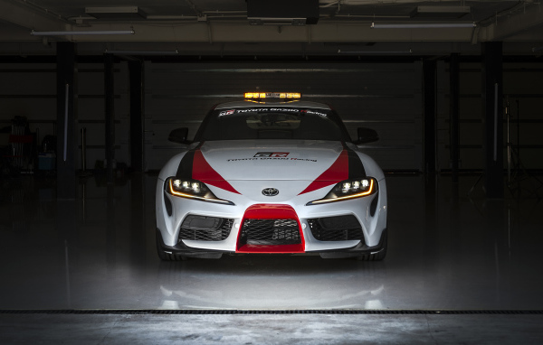 Автомобиль Toyota GR Supra Safety Car, 2019 года в гараже