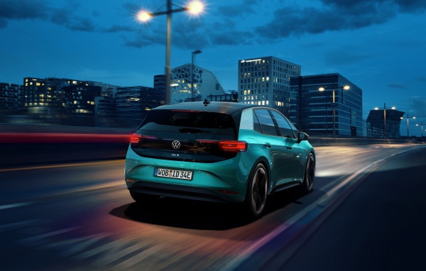Автомобиль Volkswagen ID.3 1st 2019 года в городе