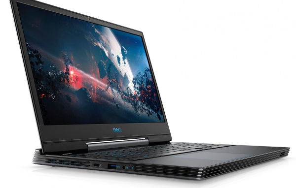 Игровой ноутбук Dell G5 15 на белом фоне