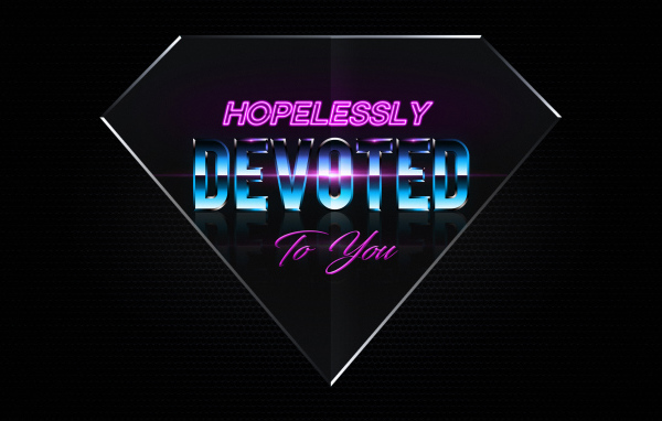 Надпись на английском Devoted to you Hopeless на черном фоне