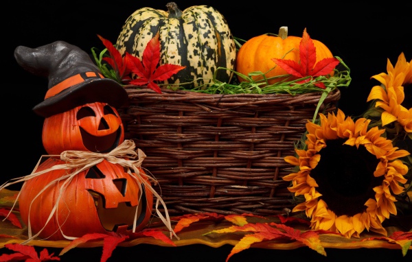 Украшения на праздник Хэллоуин 