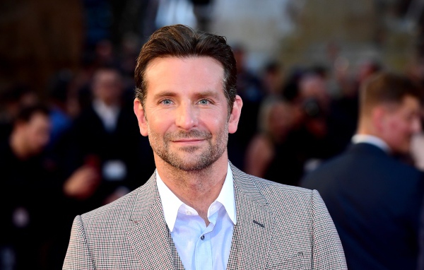 Американский актер Брэдли Купер в костюме