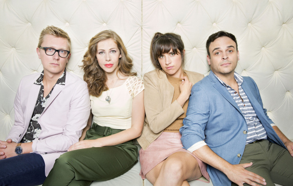 Участники музыкальной группы Lake Street Dive