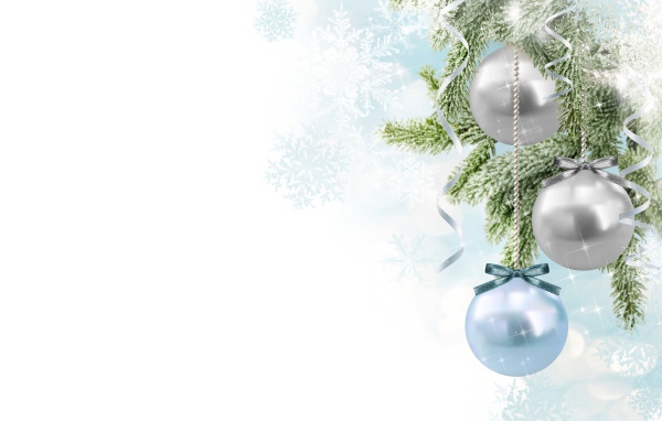 Елочные игрушки на белом фоне, шаблон для открытки 