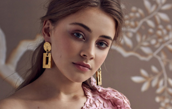 Красивая австралийская актриса Джозефин Лэнгфорд