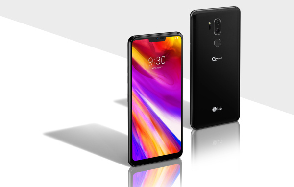 Новые яркие тонкие смартфоны  LG G7 ThinQ, 2019 года