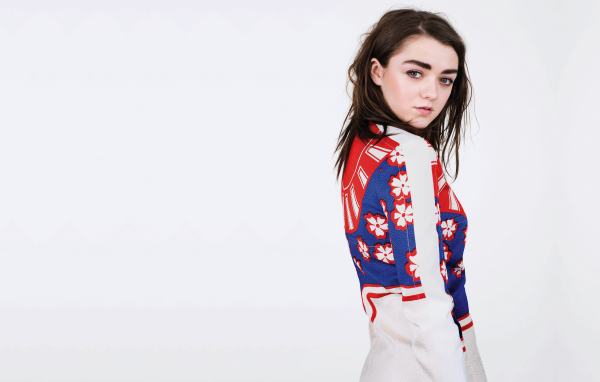 Молодая популярная актриса Мэйси Уильямс