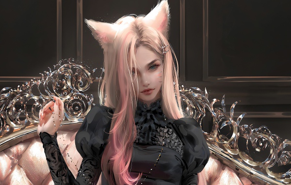 Фантастическая девушка кошка в черном наряде