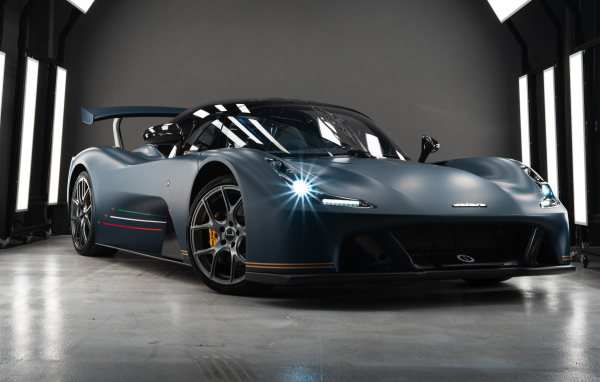 Спортивный автомобиль Dallara Stradale PAN LX,  2020 года