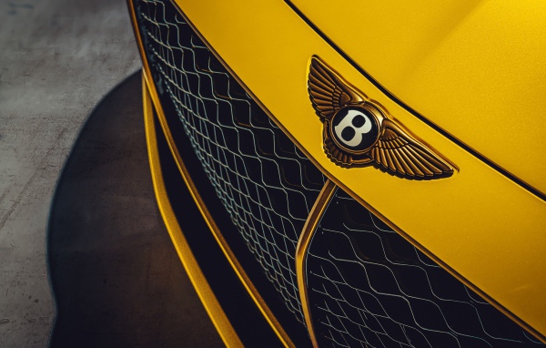 Значок желтого автомобиля Bentley Mulliner Bacalar 2020 года