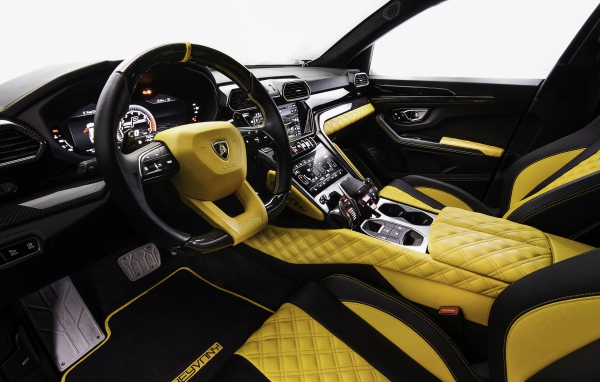 Кожаный салон автомобиля Lamborghini Keyrus 2020 года