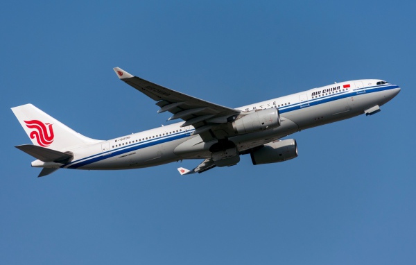 Пассажирский  Airbus A330-200 авиакомпании  Air China