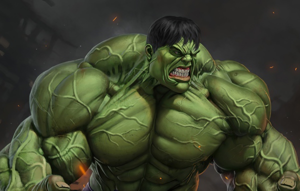 Разъяренный зеленый Халк идет в атаку