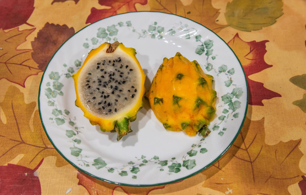 Petaya fruit on a plate on the table