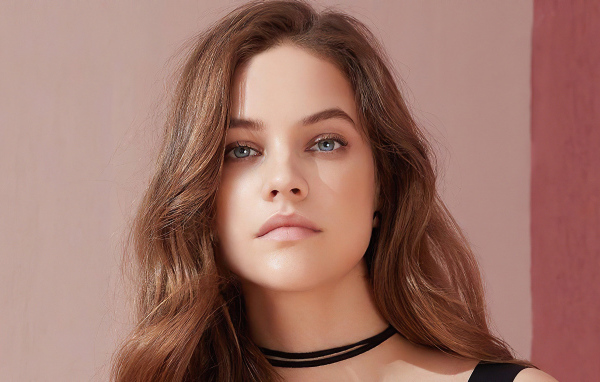 Нежная девушка с серыми глазами, модель Барбара Палвин