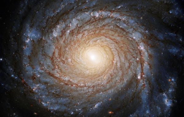 Космическая спираль в космосе 