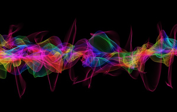 Красочные яркие абстрактные волны на черном фоне