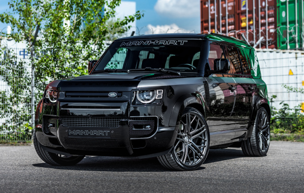 Черный внедорожник Manhart Defender DP500, 2021  года