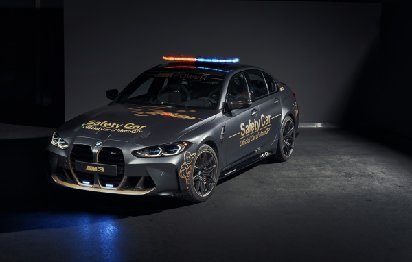 Автомобиль BMW M3 Competition MotoGP Safety Car 2021 года