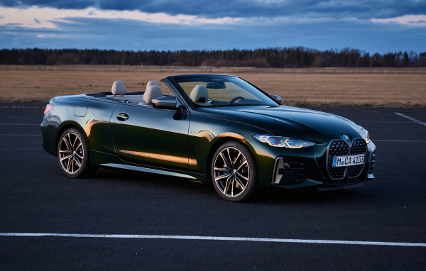 Кабриолет BMW M440i XDrive, 2021 года