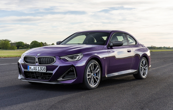 Автомобиль бизнес класса BMW M240i, 2021 года