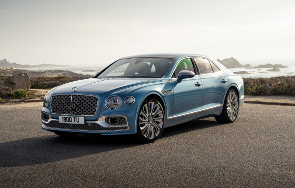 Новый автомобиль Bentley Flying Spur Mulliner 2021 года