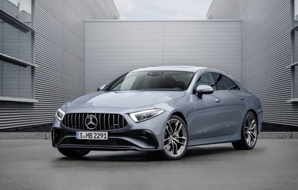 Стильный автомобиль Mercedes-AMG CLS 53 4MATIC+ 2021  года