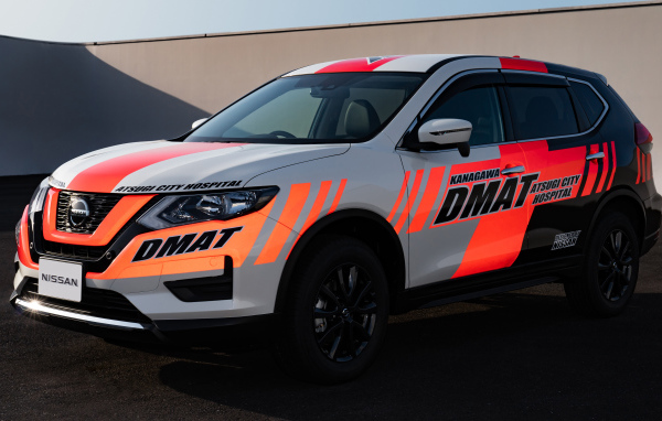 Спортивный автомобиль Nissan X-Trail DMAT 2021 года