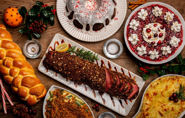 Вкусный праздничный стол 