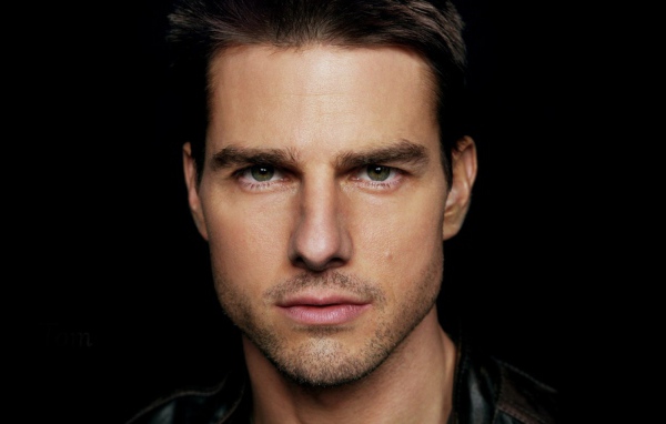 Красивый взгляд актера Тома Круза