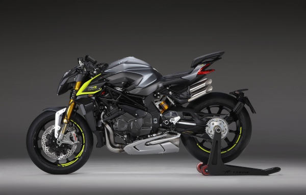 Мотоцикл MV Agusta Brutale 1000RR на сером фоне