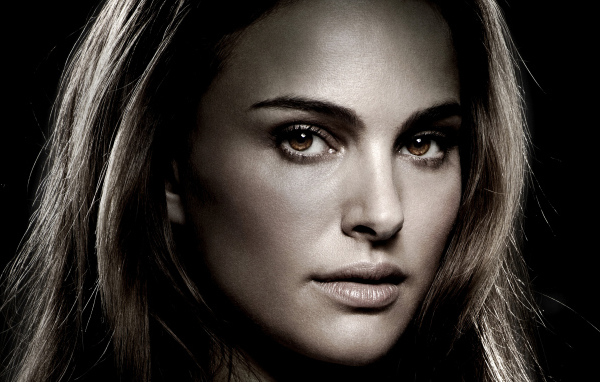 Актриса Натали Портман в фильме Тор