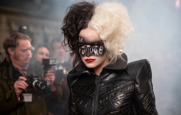 Эмма Стоун в новом фильме Круэлла, 2021