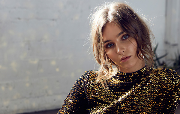 Американская актриса и модель Рэйчел Ли Кук