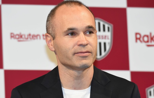 Испанский футболист Андрес Иньеста