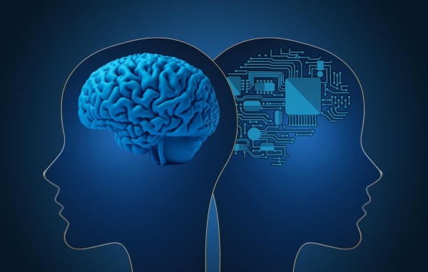 Живой мозг и искусственный интеллект на синем фоне