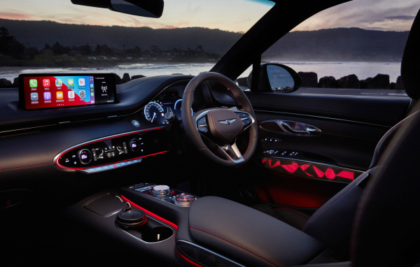 Кожаный салон автомобиля Genesis GV70 3.5T AWD 2023