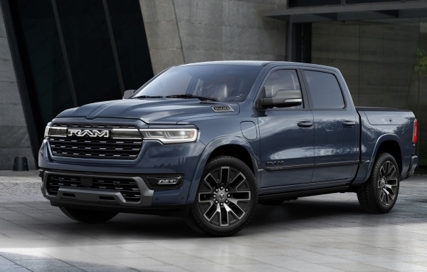 Пикап Ram 1500 Ramcharger Tungsten 2025  года