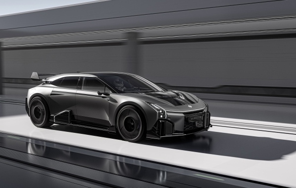 Черный автомобиль HiPhi A 2023 года