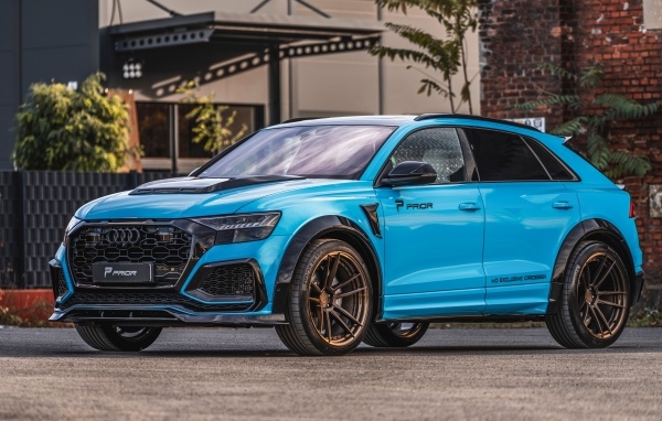 Голубой автомобиль  Prior-Design PD-RS800 Widebody Aerodynamic Kit