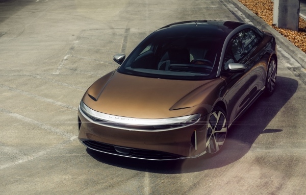 Спорткар Lucid Air Electric