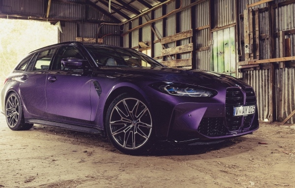 Автомобиль BMW M3 Competition Touring M XDrive 2023 года