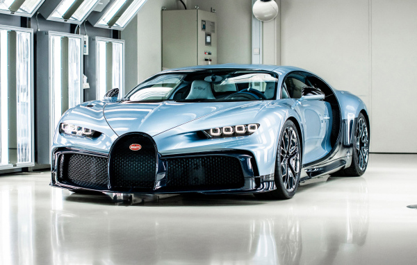 Выпуск автомобиля Bugatti Chiron