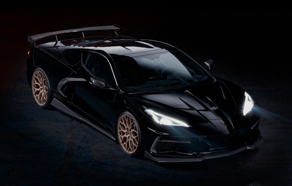 Черный автомобиль Chevrolet Corvette Zodiac 2023 года