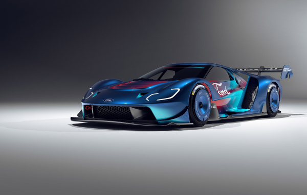 Автомобиль Ford GT Mk IV на сером фоне